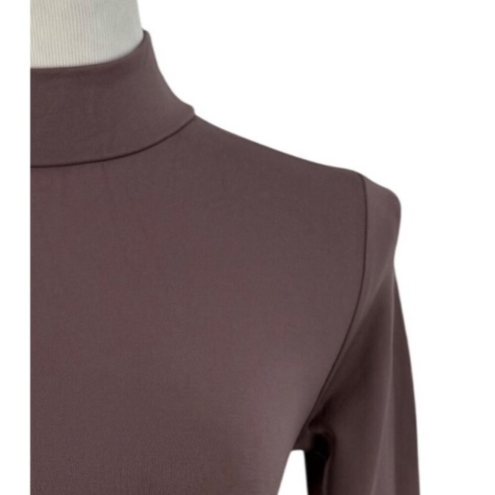NWT Free People Seamless Mock Neck w/Thumbholes Stretch Long Sleeve Layering Top - Picture 3 of 11